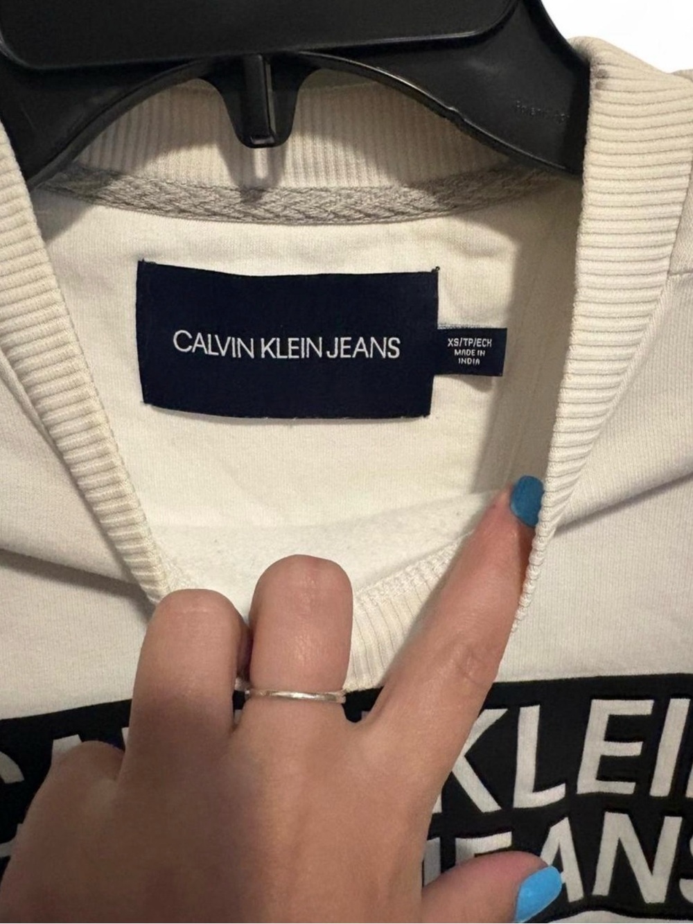 Calvin Klein Womens Pull Over - Extra Small - Picture 3 of 5